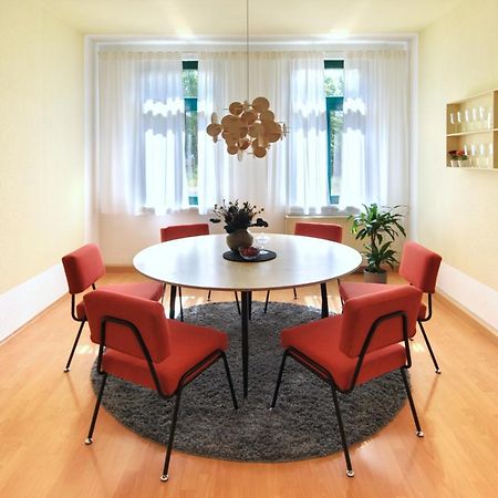 Vonbehling Boutique Apartment Mit 65Zoll Tv Und Designerstuecken Halle  Εξωτερικό φωτογραφία
