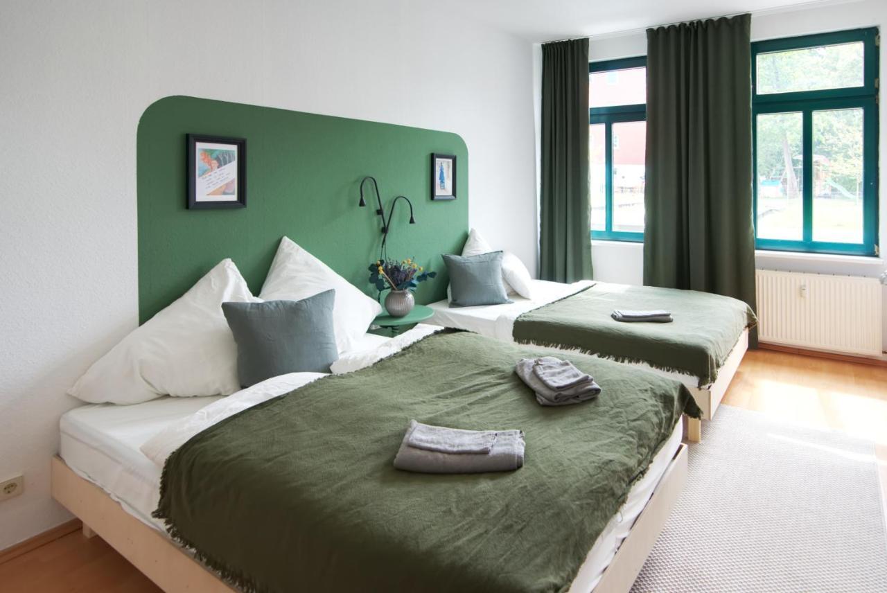Vonbehling Boutique Apartment Mit 65Zoll Tv Und Designerstuecken Halle  Εξωτερικό φωτογραφία